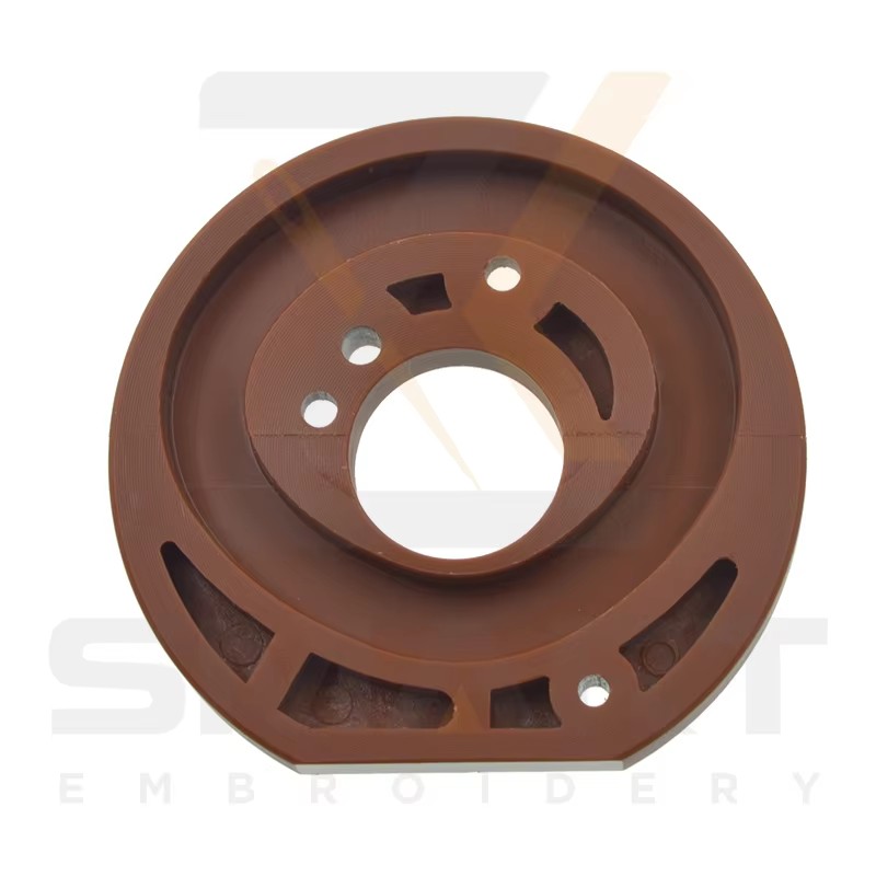 Cam Crúibe Presser Cineál 21MM Scoilte do Meaisín Bróidnéireachta Tajima A02P21STJ